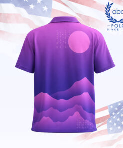 เสื้อโปโลพิมพ์ลายสีม่วงดีไซน์ภูเขาและดวงอาทิตย์สีชมพู แขนสั้น ปกปกติ ภาพที่ 2