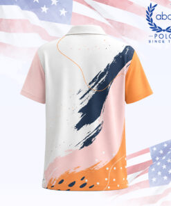 เสื้อโปโลพิมพ์ลายลายกราฟิกสีส้ม ขาว ชมพู แขนสั้น ปกปุ่ม 3 เม็ด มีลายจุดและเส้นกราฟิกบนตัวเสื้อ ภาพที่ 2