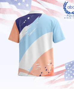 ภาพเสื้อโปโลพิมพ์ลายดีไซน์กราฟิก มีสีฟ้า ส้ม และขาว แขนสั้น ปกเสื้อสีขาว ภาพที่ 2