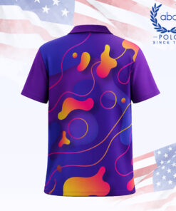 เสื้อโปโลพิมพ์ลายสีม่วงลวดลายกราฟิกสีส้ม แดง และน้ำเงิน แขนสั้น ปกคอปกติ ภาพที่ 2
