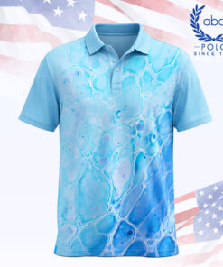 เสื้อโปโลพิมพ์ลายลายหินน้ำสีฟ้าทั้งตัว แขนสั้น ปกคอปุ่มสามเม็ด